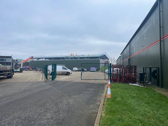 Plot 1060, Westcott Venture Park, Aylesbury, Land To Let - Plot 1060 1.jpg