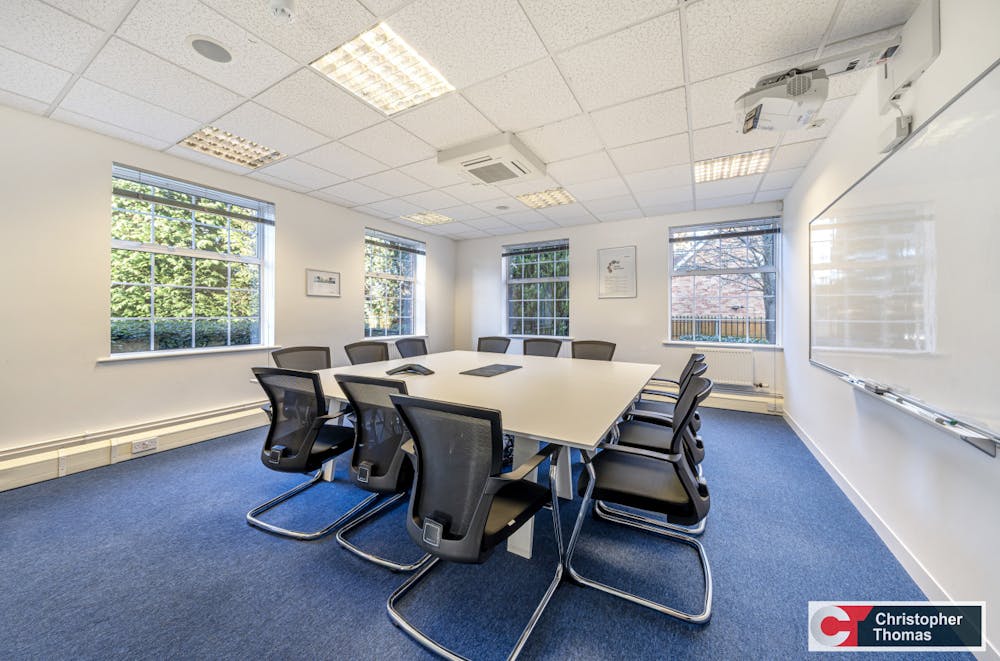 Otium House, Bagshot, Office To Let - 72d35f1b2f274cbb8101095c66671b87.jpg