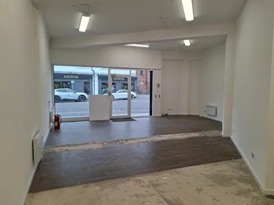 21 Canute Place, Knutsford, Retail To Let - 21 Canute pl Sep26  (1).jpg
