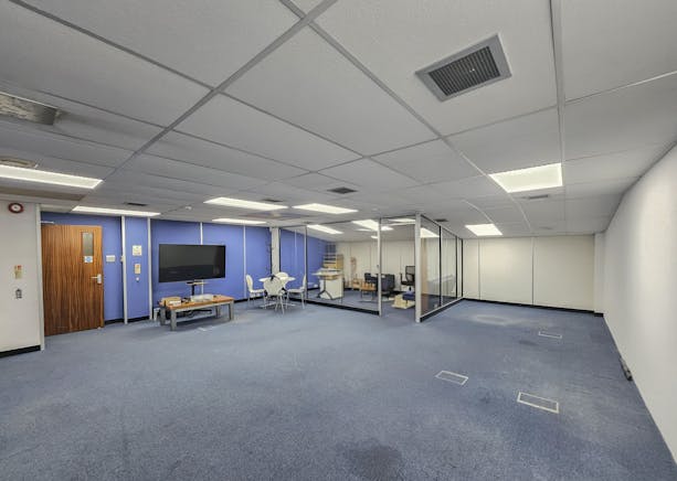 Unit 7, Cygnus Business Centre, Willesden, Industrial / Warehouse For Sale - 4.jpg