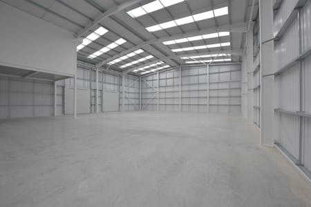 Unit 16, Bridgewater Point, Trafford Park, Industrial To Let - DSC_3072.JPG