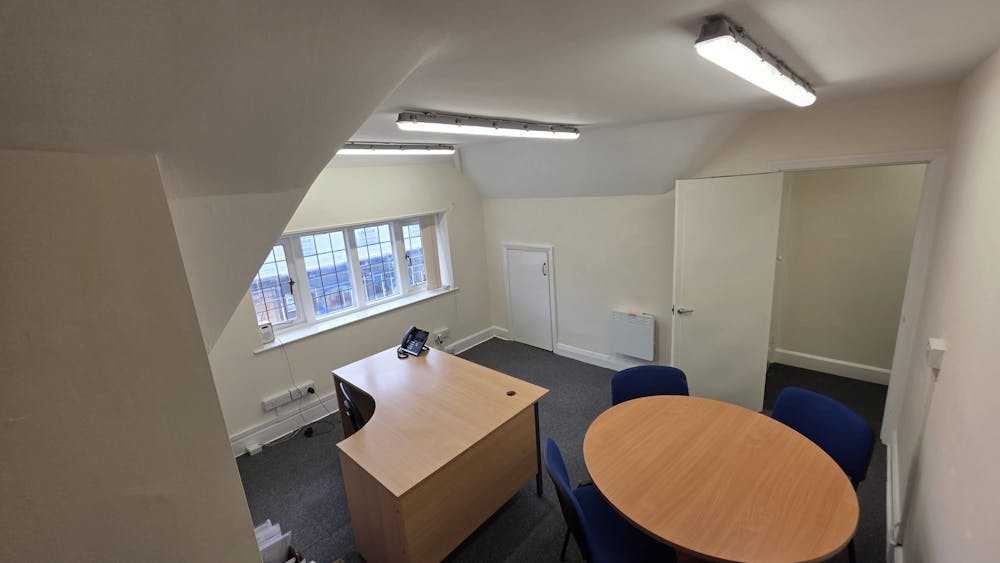 54 and 54a Poplar Road, Solihull, Mixed Use For Sale - Photo 16-01-2026, 12 23 37 (2) (1).jpg