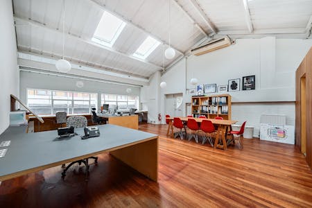 Studio 5 The Hangar, London, Office To Let - 138407936924fe5c9412a.jpg