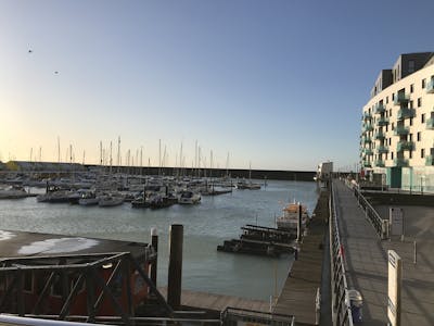 2A The Waterfront, Brighton, A3 (Restaurants and Cafes) / Leisure / Office / Retail To Let - 1c01ea7663db97671a9bb51c59b26675526e2546.jpg