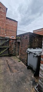 116 Reddish Lane, Manchester, Retail To Let - IMG-20260415-WA0009.jpg