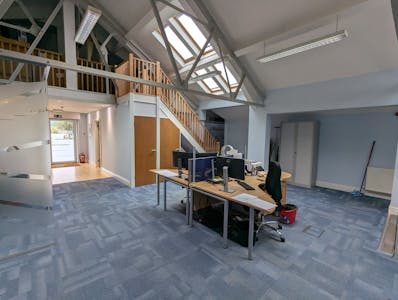 Unit 3A, Radlett, Office For Sale - PXL_20240927_123240312.jpg