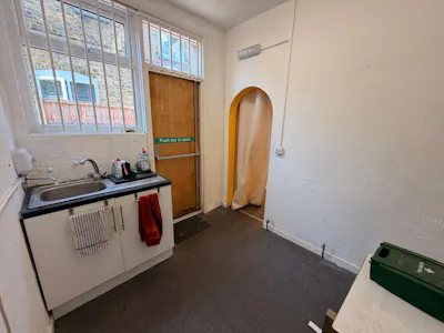 280 London Road, Westcliff-on-Sea, Office / Retail To Let - WhatsApp Image 2026-08-03 at 12.24.33 (2).jpeg