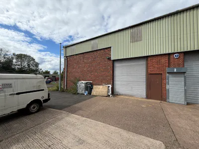 Unit 3, Navigation Industrial Estate, Cradley Heath, Warehouse To Let - Photo 09-09-2026, 14 40 13.jpg