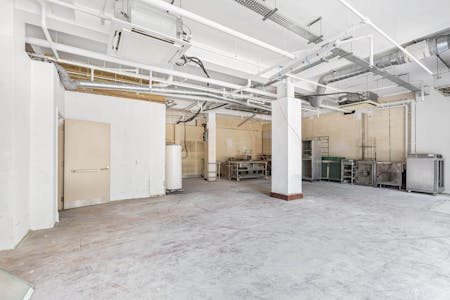 Unit 2 Lexington Building, 40 City Road, London, Retail / Showroom To Let - 33_16294.jpg