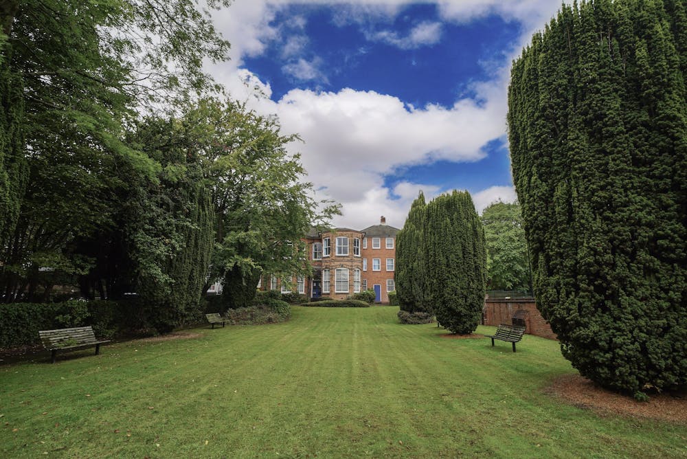 19 Calthorpe Road - 19 Calthorpe Road