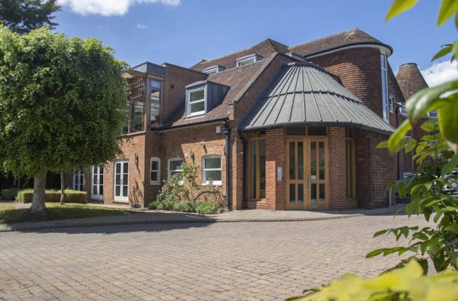 Cheyenne House, West Street, Farnham, Offices / Serviced Offices To Let - 3bd67e22424a43149a5dc7e9beb39065.jpeg