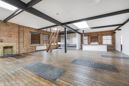 18 Belsham Street, London, Office / Showroom To Let - 27_8045.jpg