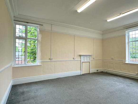Chews House, High Street South, Dunstable, Office To Let - IMG_8021.JPG