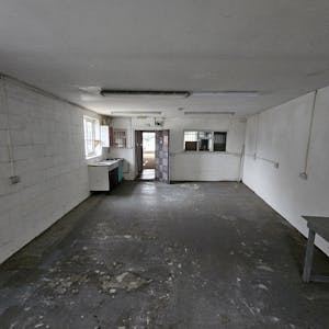 Shop 1-4 Beechview Parade, Walshes Road, Crowborough, Office / Retail / Serviced Office To Let - 20260109_124019_resized.jpg