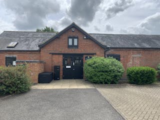 Unit 4, 4 Pedigree Farm Barns, Northampton, Offices To Let - IMG_3271.JPG