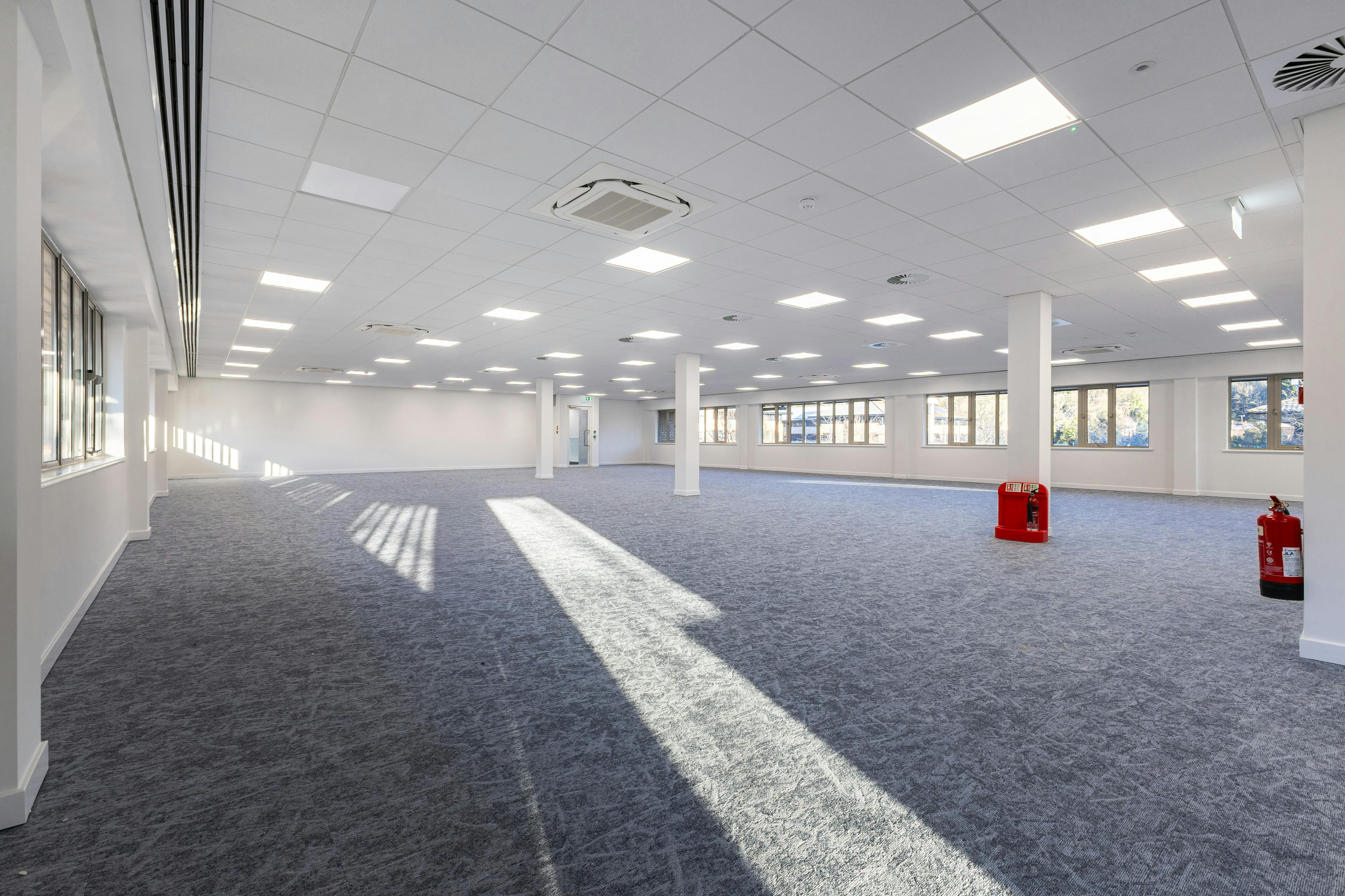 First Floor, Hampden Court, High Wycombe, Offices To Let - 101969_Hampden-Court-Kingsmead-Business-Park (6).jpg