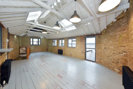 15 Printing House Yard, London, Office For Sale - 15 Printing House Yard (10).JPG