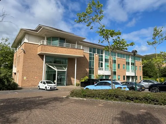 Enterprise House, 210 Bartley Wood Business Park, Hook, Office To Let / For Sale - EHPicture5 - 20 05 2026.jpg