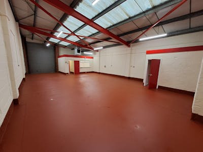 Delph Industrial Estate, Brierley Hill, Industrial To Let - 1000008116.jpg