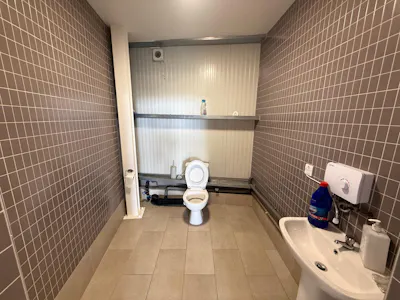 Unit 6, Amber Business Park, Canvey Island, Industrial To Let - WhatsApp Image 2026-06-26 at 14.27.44 (6).jpeg