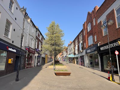 23 Middle Street, Yeovil, Retail To Let - IMG_2206.JPG