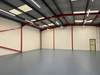 Unit 7, Aston Fields Industrial Estate, Bromsgrove, Industrial/Logistics To Let - IMG_3293.JPG