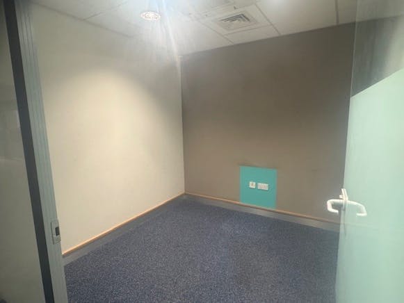 Unit 5  133-135 Dalton Road, Barrow-in-Furness, Offices / Retail To Let - 14.jpg