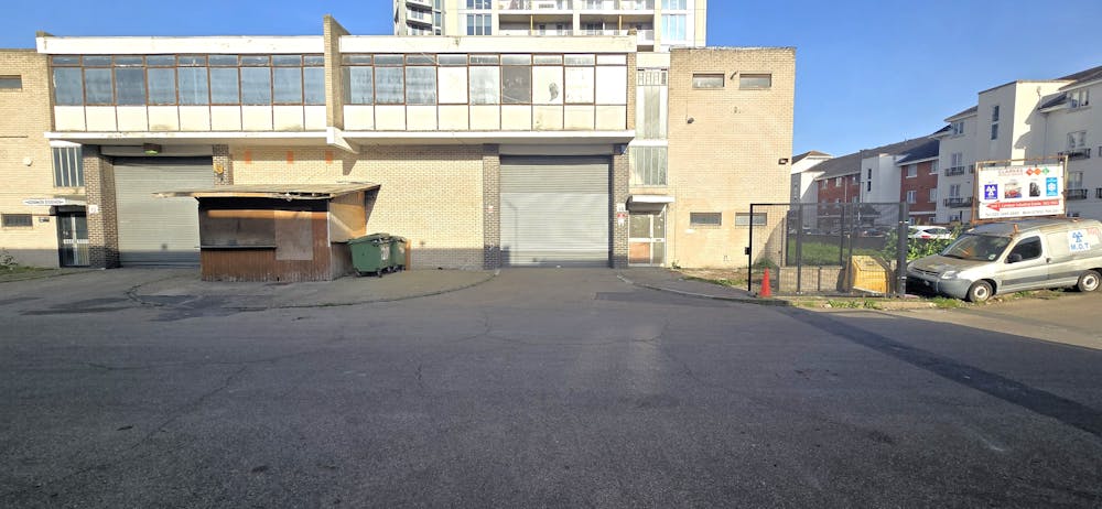 Unit 14, Lyndean Industrial Estate - 20260408_172702 - Edited.jpg
