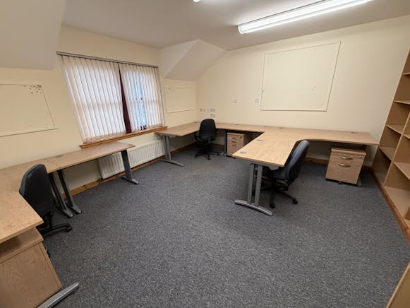 Millenium House, 1 Maidenplain Place, Auchterarder, Offices To Let - IMG_0687.JPG