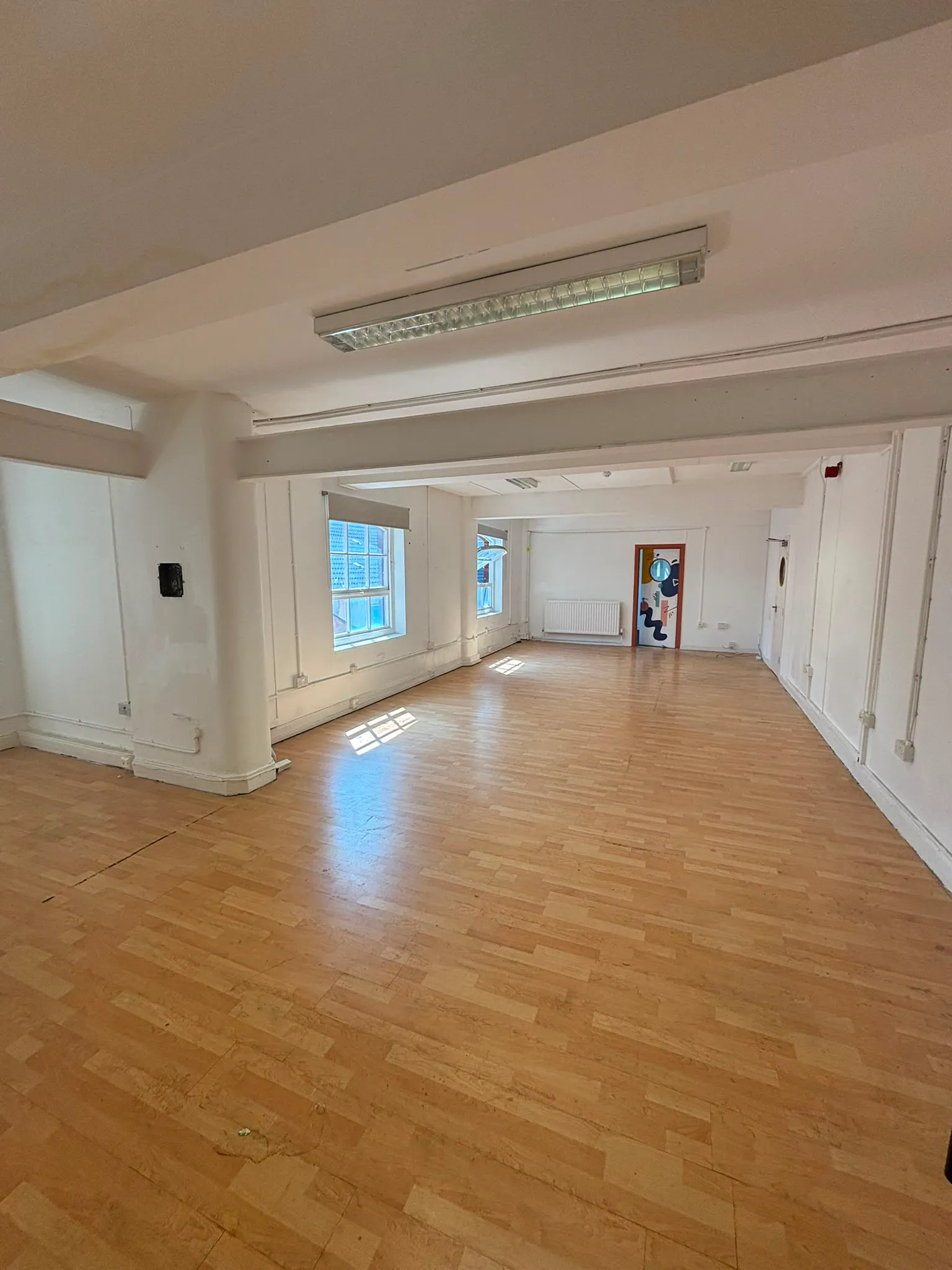 Third Floor Suite, 7-11 Linenhall Street, Belfast, Offices To Let - PHOTO-2026-07-16-15-21-54.jpg