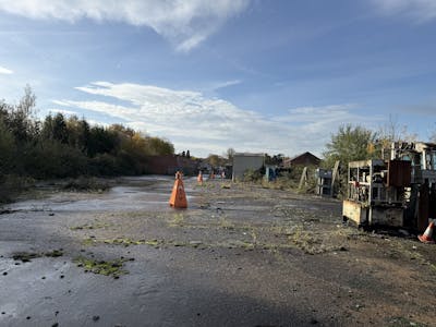 Hewell Road, Redditch, Industrial/Logistics / Land / Open Storage For Sale - IMG_E0838.JPG