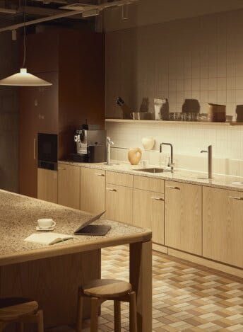 Office in London - photo 2