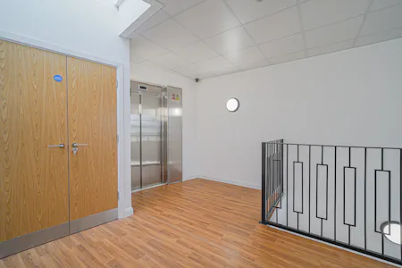 Heaton House, Birmingham, Healthcare / Office To Let - DSC08128.jpeg