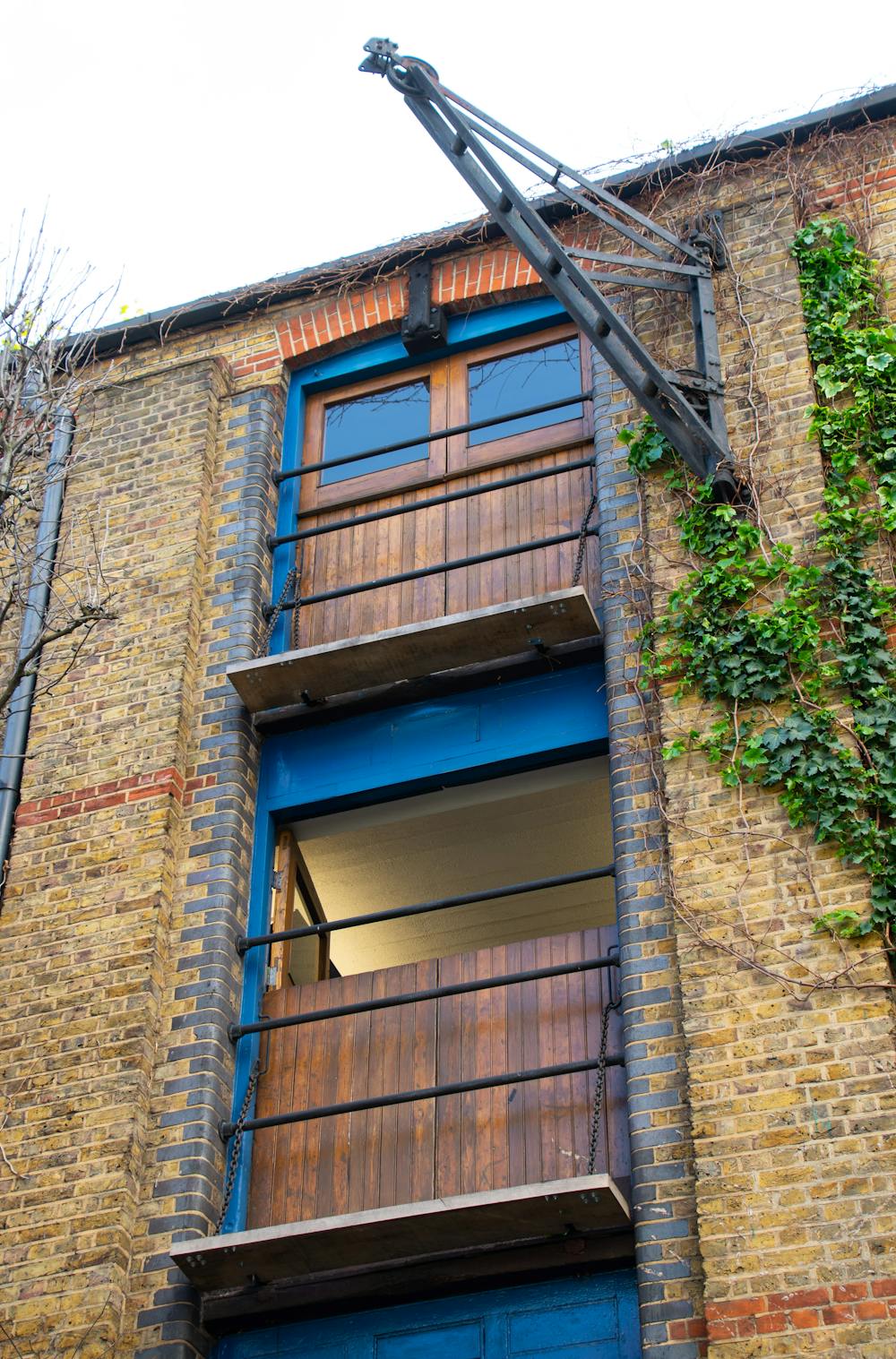Albion Courtyard, London, Office To Let - Albion 4.jpg
