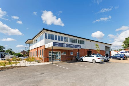 DB Marine Building, Ferry Lane, Cookham on Thames, Office To Let - 95149_D B Marine Cookham Bridge 10.jpg