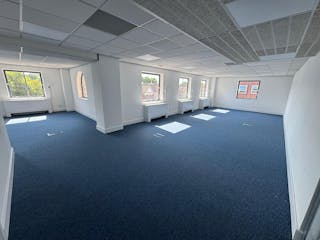 Kingswood House, Southend-on-Sea, Office To Let - IMG20250602WA0019.jpg
