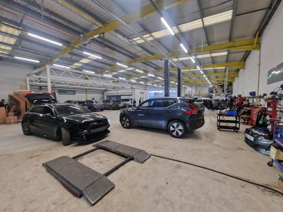 Unit 6, The Ringway Centre, Edison Road, Basingstoke, Industrial / Industrial To Let - 20250317_105318.jpg