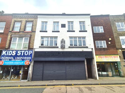 51-53 Market Street, Hyde, Retail To Let - 20260225_120101.jpg