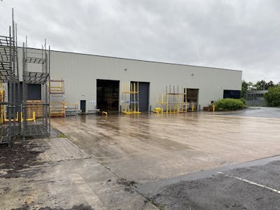 Unit 11 Millshaw Park, Unit 11, Leeds, Factory / Industrial / Light Industrial / Logistics / Industrial / Warehouse To Let - IMG_1266.jpg