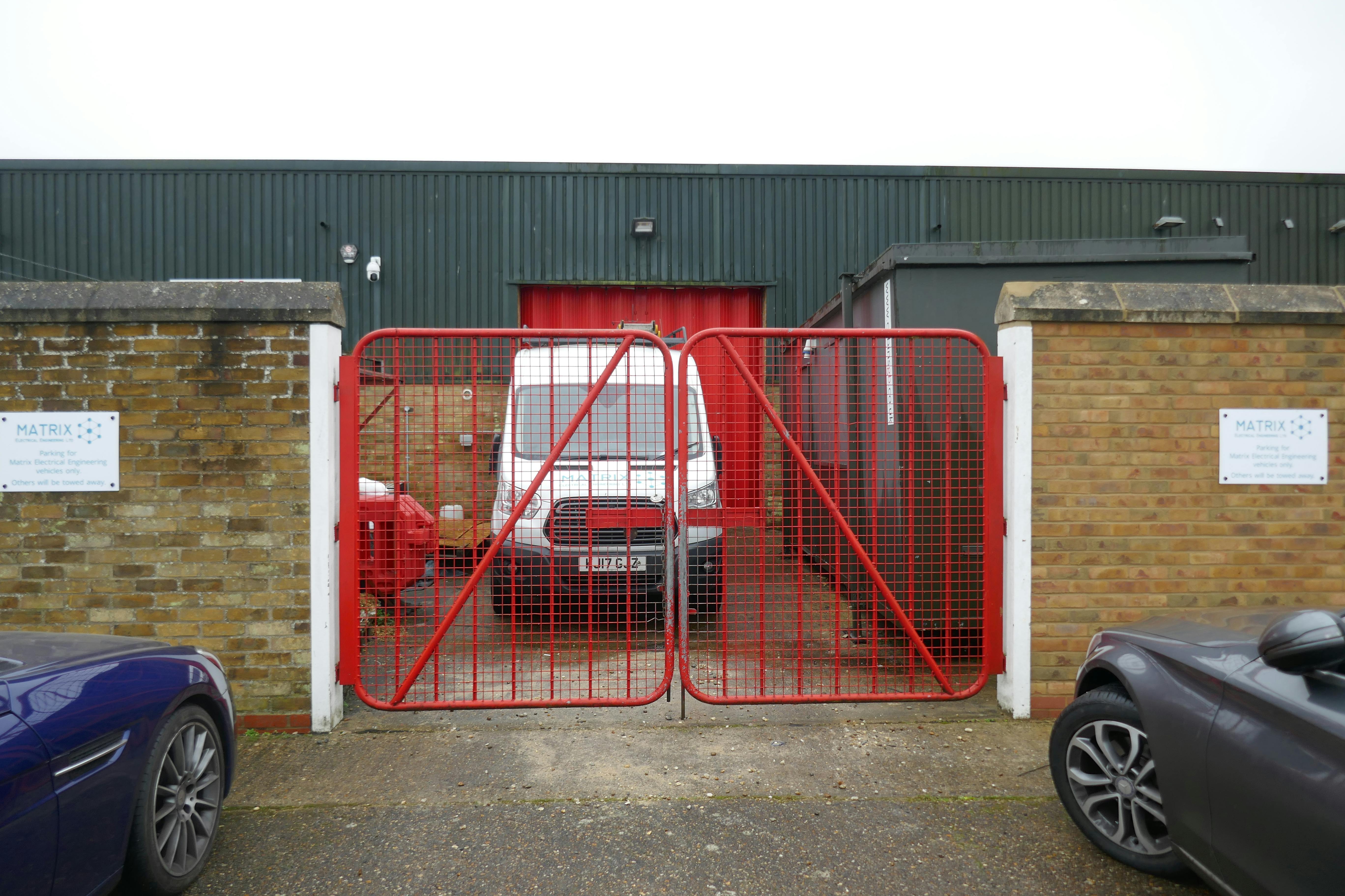 25 Horsecroft Place, Harlow, Industrial To Let - details1.JPG