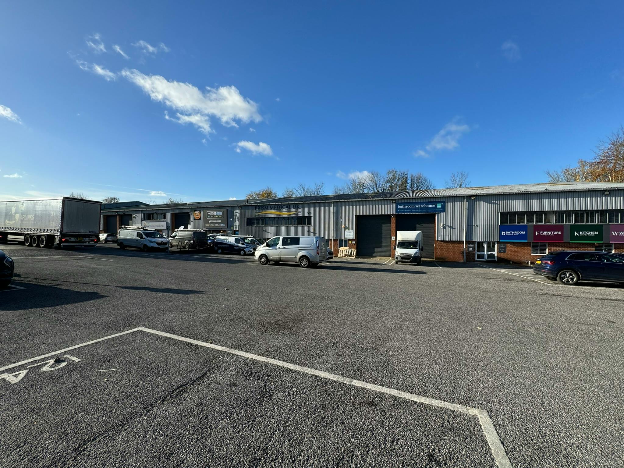 Industrial Unit in Winchester - photo 3