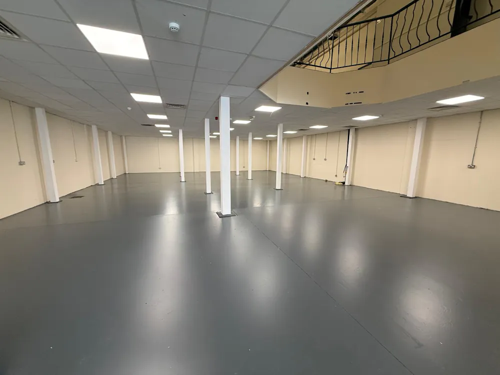 Unit 3 Oak Road Business Park - PHOTO-2026-09-14-15-16-20 (8).jpg