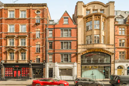 18 Newman Street, London, Investment / Mixed Use For Sale - EXTERIOR.jpg