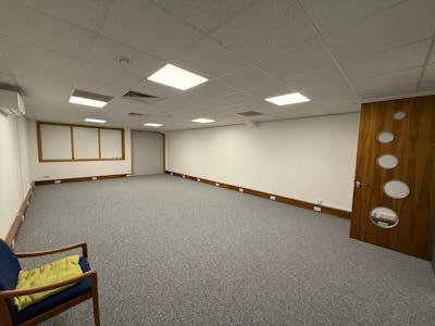 Woodland Place, Wickford, Office To Let - IMG20251119WA0053.jpg