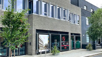 109 Freston Road, 109 Freston Road, Nottinghill, Office To Let - 109 Freston Road Notting Dale W11 Office for rent west London EXT1.jpg