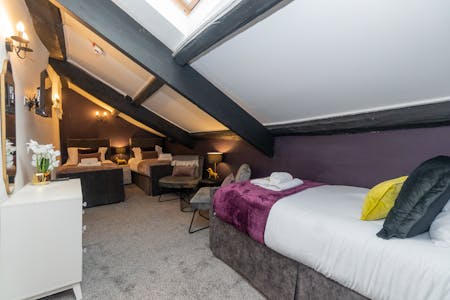 The Ancient Unicorn, Bowes, Barnard Castle, Leisure / Residential / Retail To Let - Apartment Triple.jpg