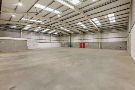 Unit 14-15, Rochdale, Industrial/Logistics To Let - 2.jpg