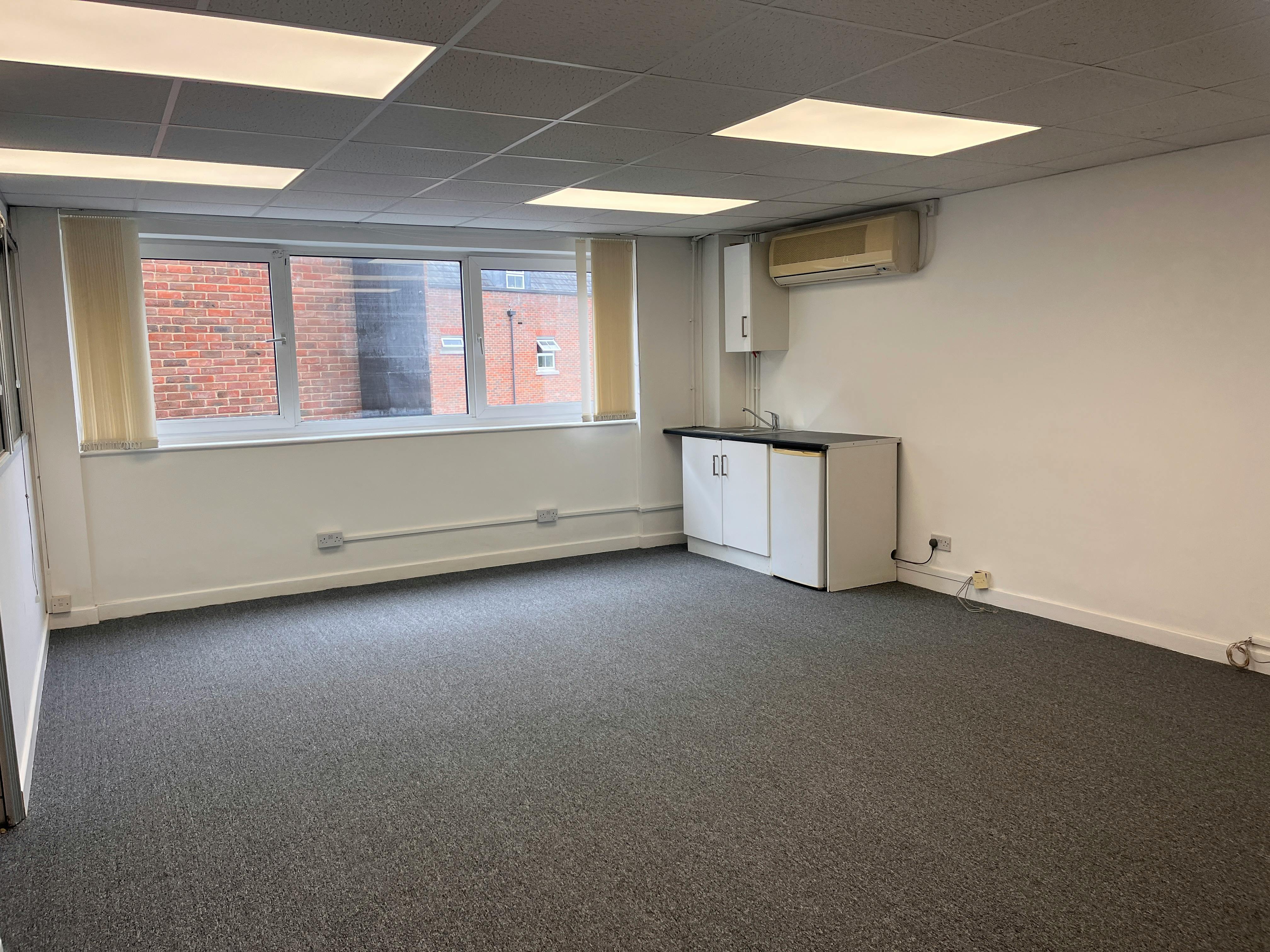 Merritt House, Amersham, Offices To Let - 20260617_152720047_iOS.jpg