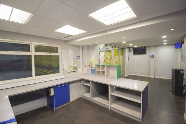 151-153 Acton Lane, Park Royal, Open Storage / Trade Counter / Showroom / Industrial / Warehouse To Let - 7.jpg