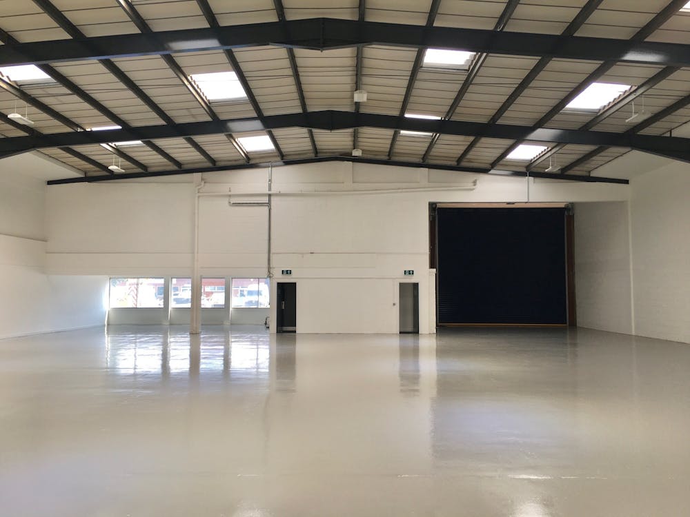 9 Skyport Trade Park - 9 Skyport  Warehouse.jpg